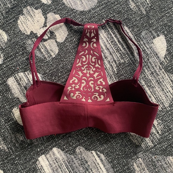 Racerback Illusions Demi Bra Victoria’s Secret Size 32C - Picture 3 of 9